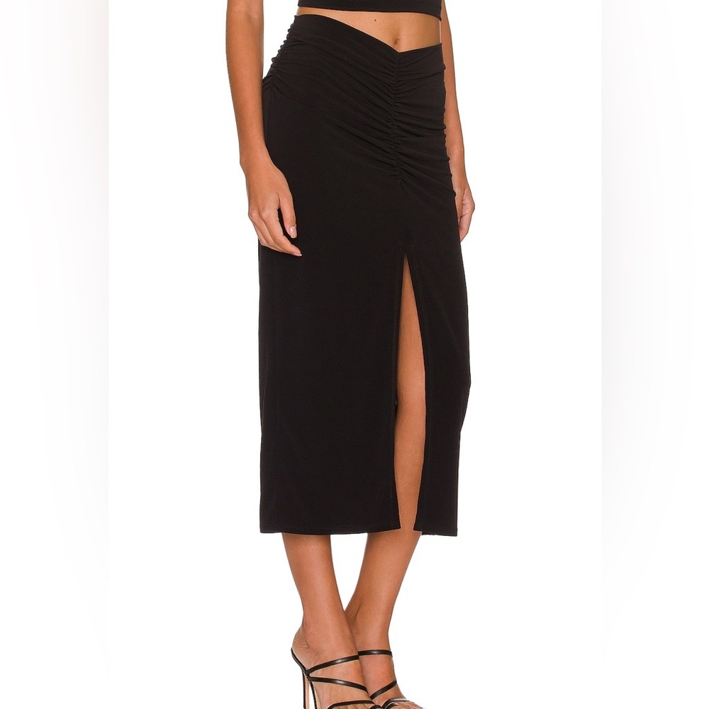 Lanston Skirt Ruched Asymmetrical Draped Midi Black Size XS from Revolve NWOT - Picture 2 of 12